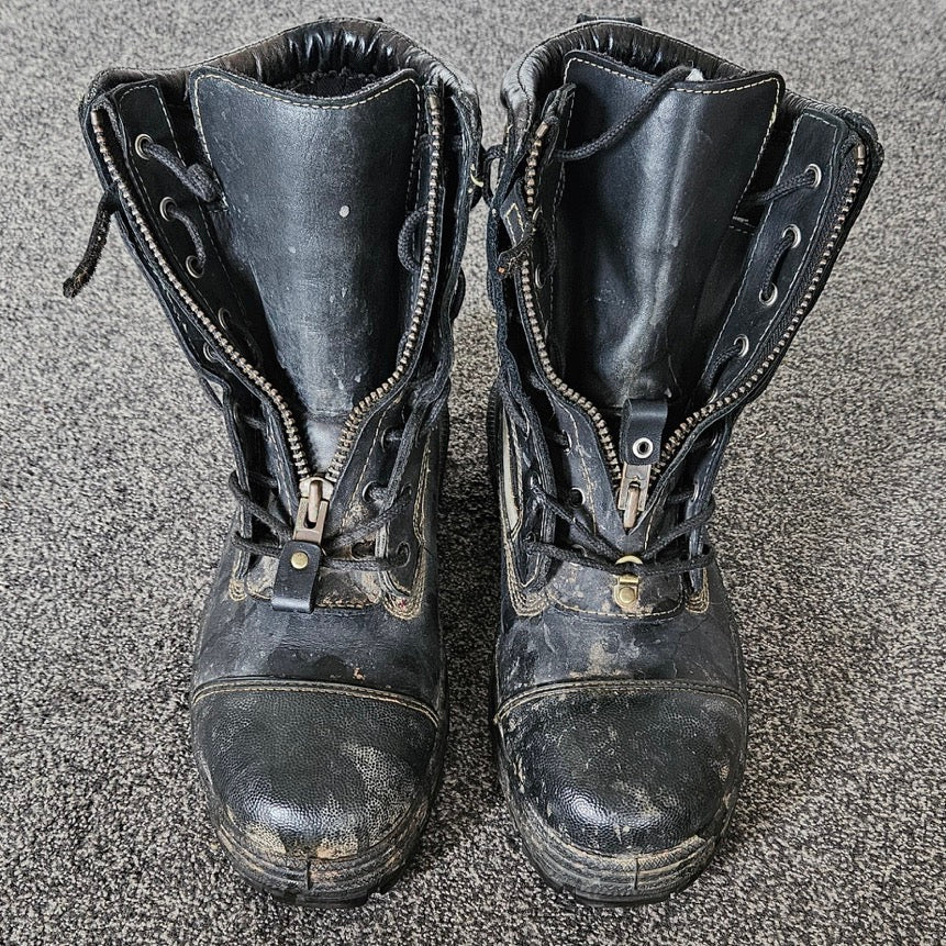 TradieMatt’s fireman boots… 🥾